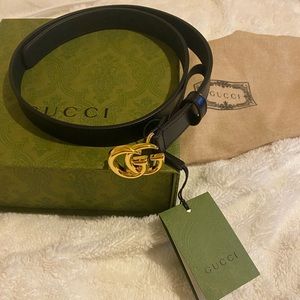 Gucci Leather Belt with Double G Buckle (Skinny)